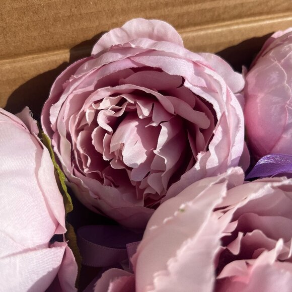 Pink Stemless Wedding Flowers Box of 12 - Picture 2 of 3